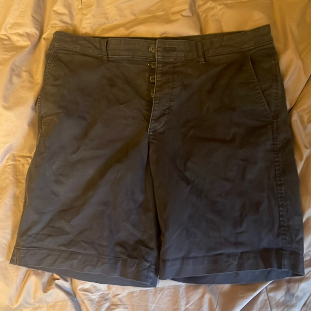 Calvin Klein Shorts Size 34